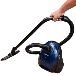 geepas-1400w-vacuum-cleane