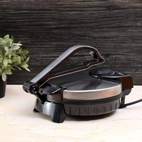 Geepas Electric Roti Maker GCM6125 - Image 4