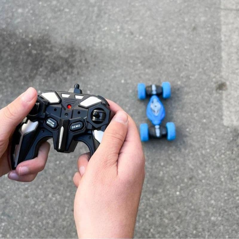 2.4GHZ Super Stunt Car