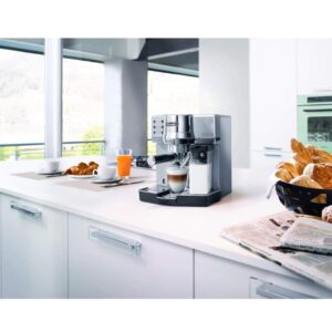 De'Longhi EC850.M Manual Coffee Machine_5