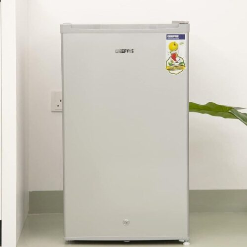 Geepas GRF119SPE-100L Direct Cool Refrigerator